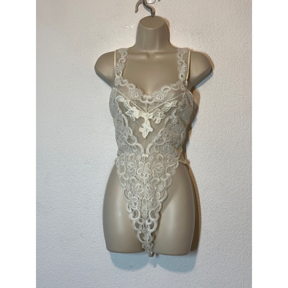 Vintage Victorias Secret Gold Label Ivory Lace Mesh Teddy Bodysuit 3029 USA Sz M